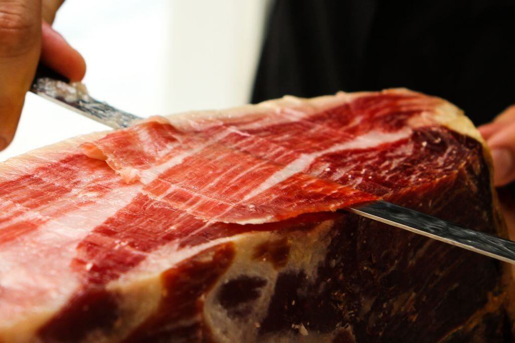151-Jamon-serrano-gran-reserva